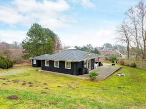 6 person holiday home in Knebel, Knebel